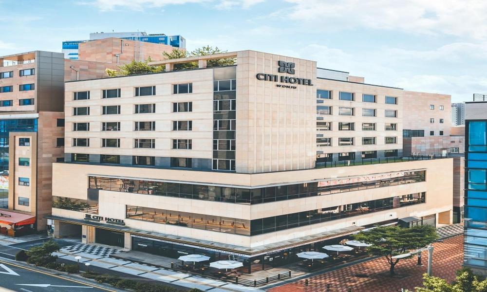 Wonju City Hotel Hyeoksin Buitenkant foto